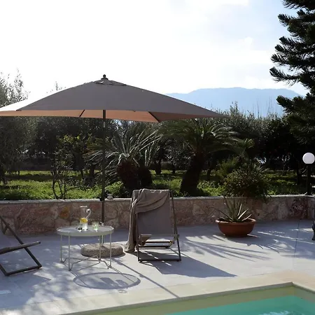 Mimosa Corner Holiday home